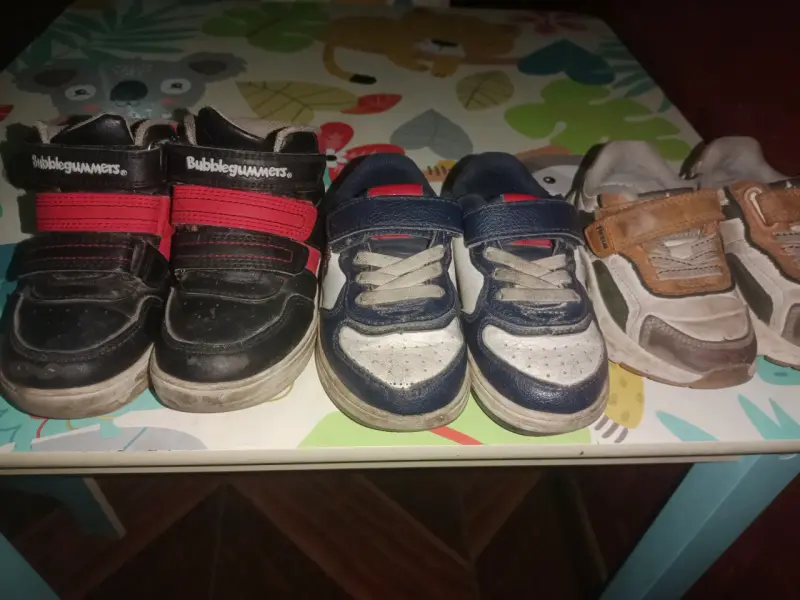 Lote de zapatillas infantiles Bubblegummers - 1
