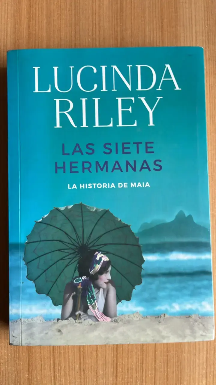 Libro 'Las Siete Hermanas' de Lucinda Riley - 1