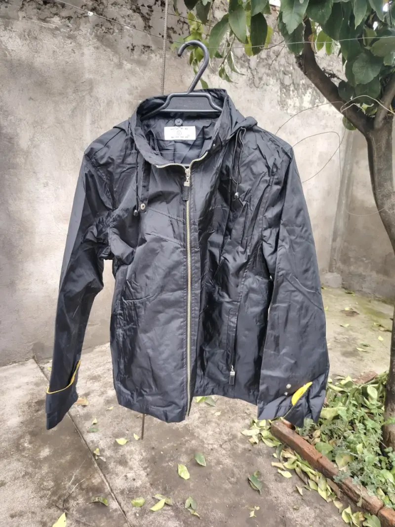 Chaqueta de poliéster talla S - 6