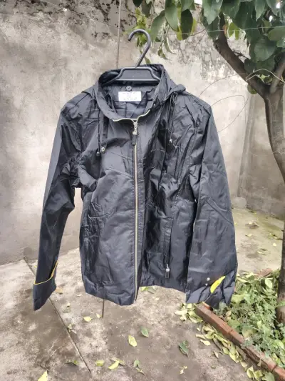 Chaqueta de poliéster talla S - miniatura 6
