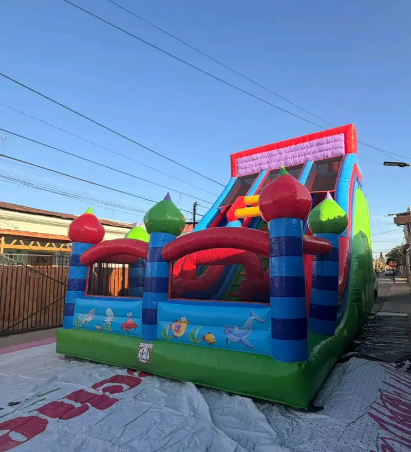 Tobogán Inflable Grande de Superhéroes - 2