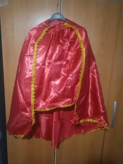 Trajes de - miniatura 1