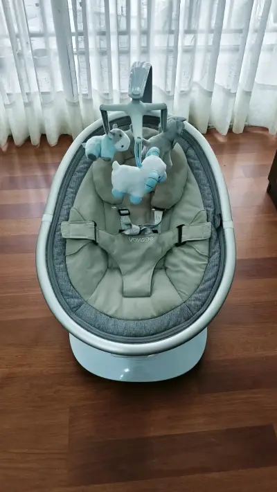 Silla mecedora para bebé Voyage Bluetooth - miniatura 1