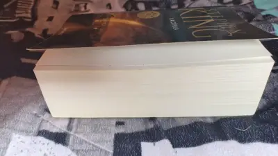 Libro 'La Cúpula' de Stephen King en buen estado - miniatura 5