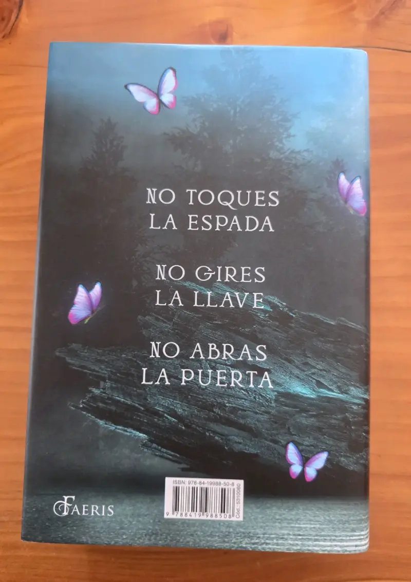 Libro 'Quicksilver' de Callie Hart en tapa dura - 2
