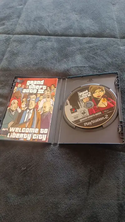 Grand Theft Auto III - miniatura 2