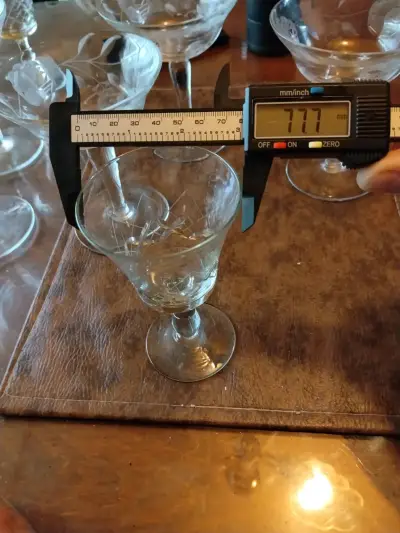 Juego de copas de cristal yungay tallado elegante - miniatura 1