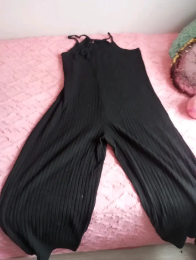 Enterito negro de punto para mujer