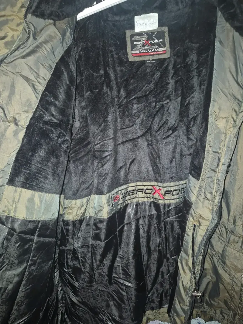 Parka con capucha para mujer - 4