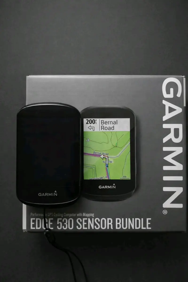 Ciclocomputador Garmin Edge 530 con sensores