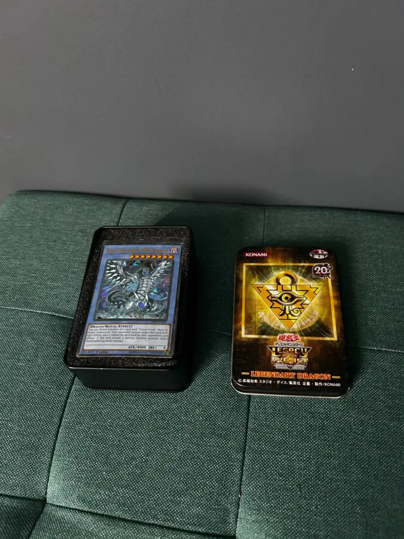 Set de cartas Yu-Gi-Oh! Legendary Dragons - 2