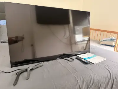 Televisor LED Master-G43 pulgadas con control remo - miniatura 4