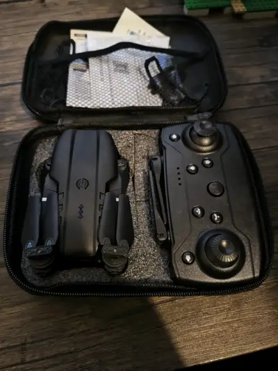 Drone plegable con control remoto - miniatura 5