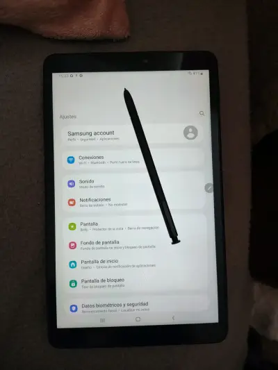 Tablet Samsung Galaxy con lápiz táctil - miniatura 1