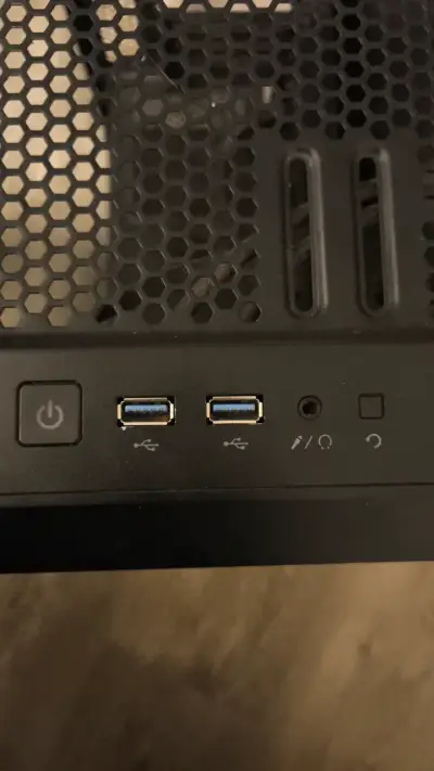 Gabinete CORSAIR cristal templado iCUE 220T - miniatura 3