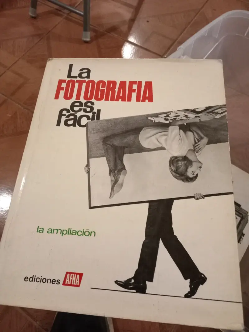 Libro 'La Fotografía es Fácil' Ediciones AFHA - 4