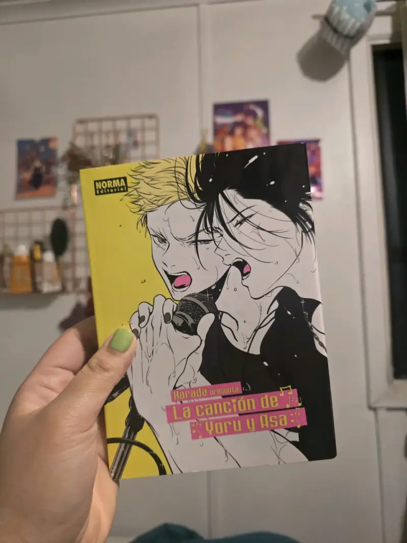 Manga 'La Canción de Yoru y Asa' de Harada - 1