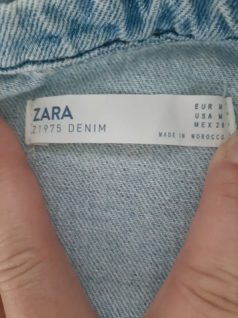 Chaqueta de mezclilla azul desgastada para mujer - 3