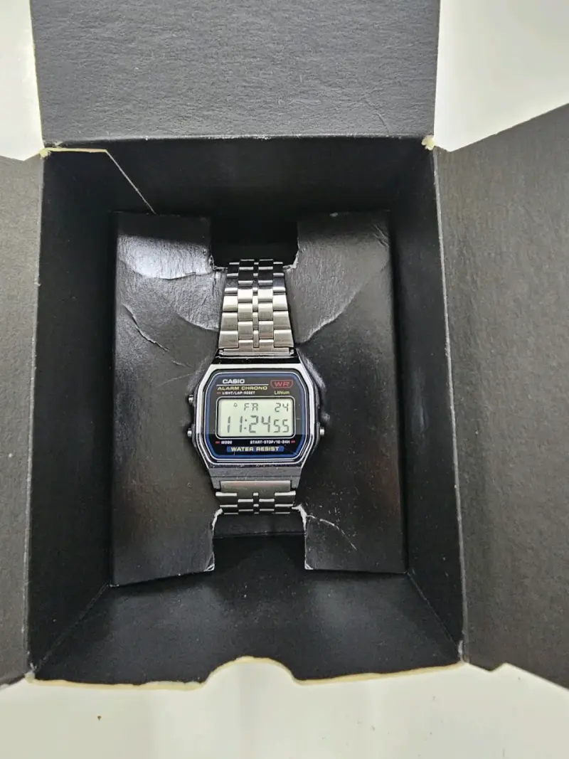 Reloj digital Casio vintage plateado - 5