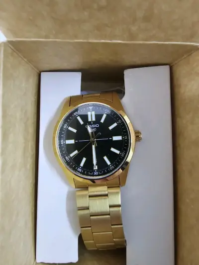 Reloj Casio dorado con correa de acero inoxidable - miniatura 5