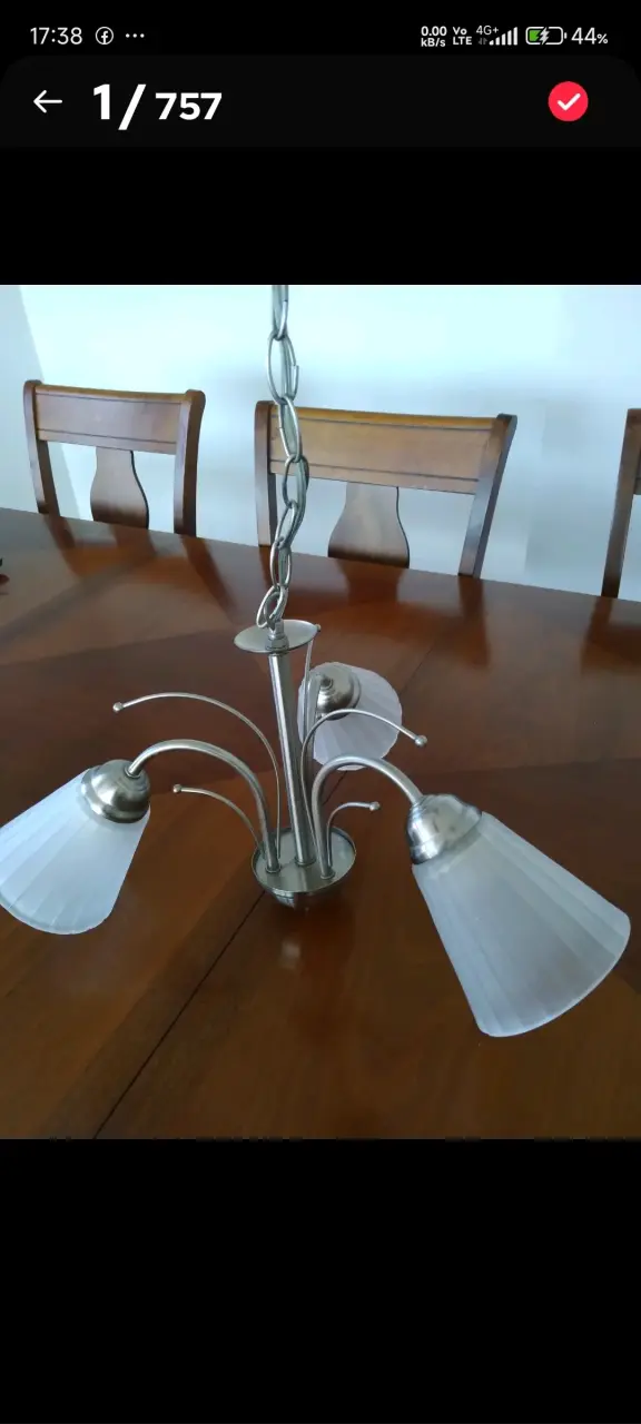 Lámpara colgante de techo con tulipas de vidrio