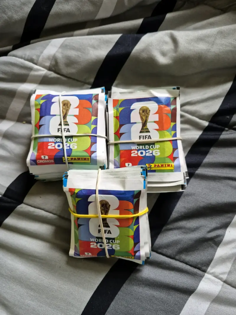Pack 10 sobres álbum FIFA World Cup 2026 Panini - 1