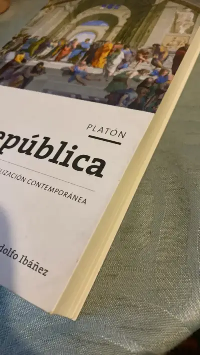 Libro La República de Platón - Edición Universidad Adolfo Ibáñez - miniatura 4