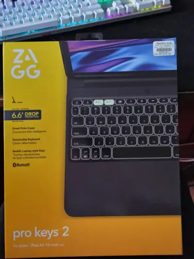 Teclado ZAGG Pro Keys 2 para iPad Air 13 pulgadas - miniatura 1