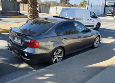 BMW Serie 3 320D  Sedán Gris M47 - miniatura 4