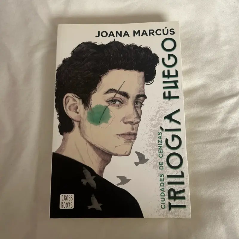 Libro 'Ciudades de Cenizas' de Joana Mar
