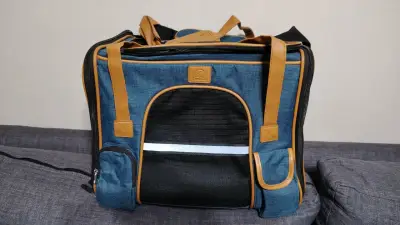 Bolso transportador para mascotas azul y marrón - miniatura 1