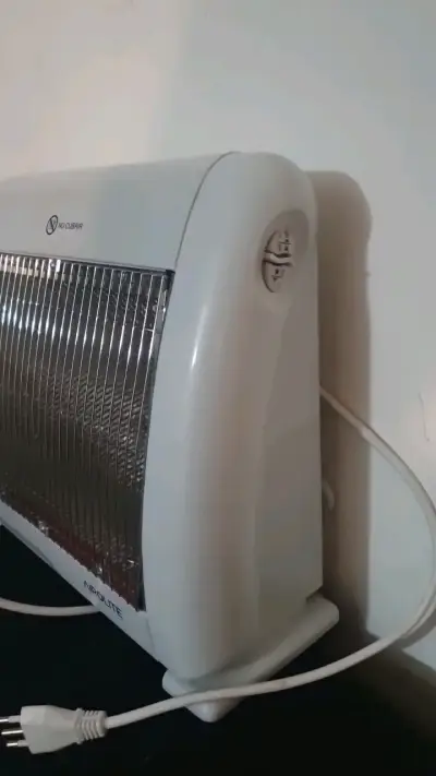 Calefactor eléctrico compacto nuevo sin caja - miniatura 3