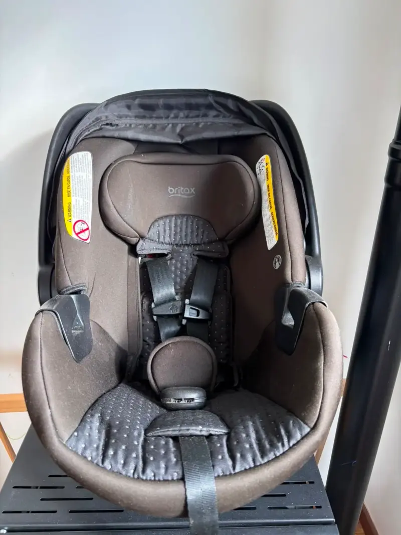 Huevito para bebé Britax negra