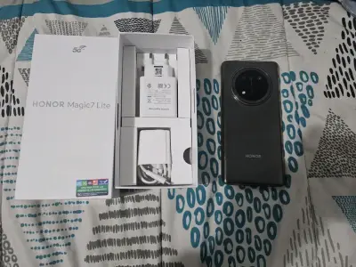 Smartphone Honor Magic7 Lite 5G con caja - miniatura 2