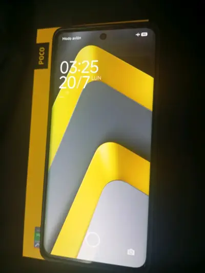 Celular POCO M8 5G con cámara avanzada - miniatura 2