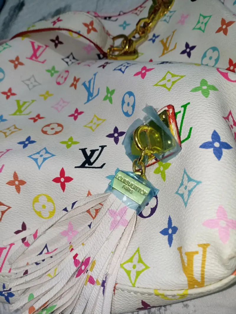 Bolso de mano multicolor con diseño elegante - 5
