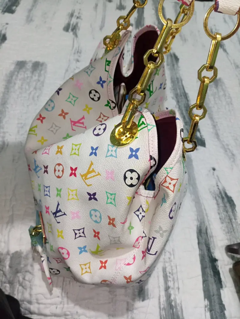Bolso de mano multicolor con diseño elegante - 6