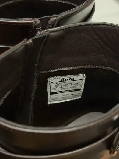 Botines de cuero marrón Bata talla 41 - miniatura 3