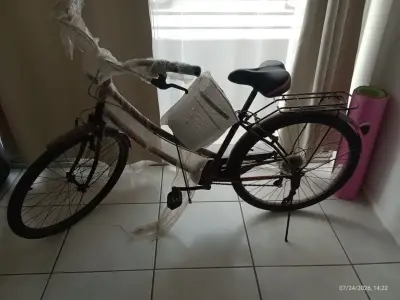 Bicicleta urbana con canasto y parrilla trasera - miniatura 1