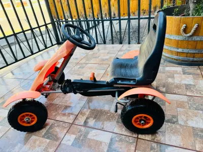 Kart a pedales para niños color naranja - miniatura 1