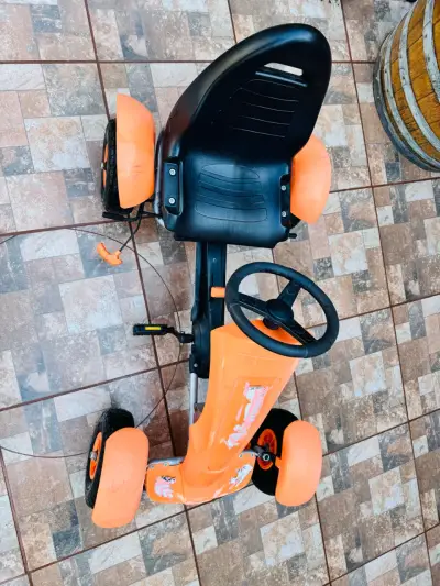 Kart a pedales para niños color naranja - miniatura 5
