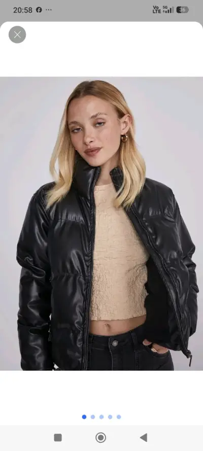 Chaqueta negra acolchada para mujer - miniatura 1