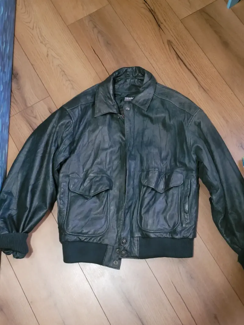 Bomber de cuero genuino color verde talla m - 1