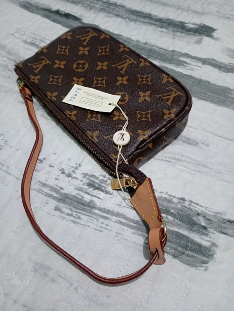 Cartera de mano monograma - 1