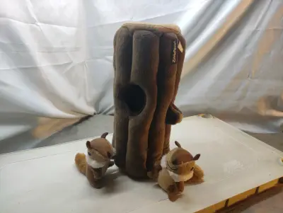 Juguete de peluche tronco con ardillas - miniatura 2