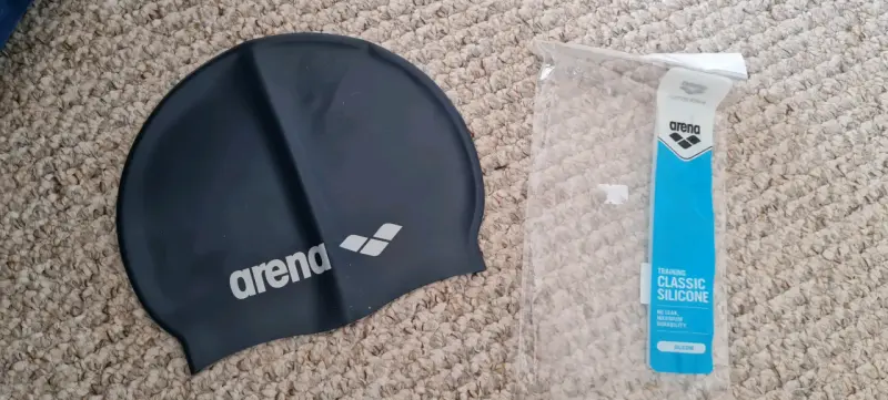 Gorro de Natación Arena de Silicona - 1