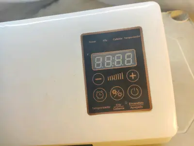 Selladora al vacío eléctrica para alimentos - miniatura 2