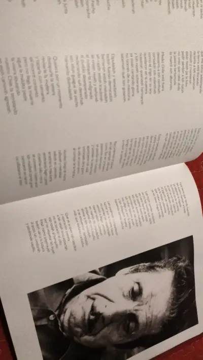 Libro 'La vida que yo he pasado' de Roberto Parra - miniatura 3