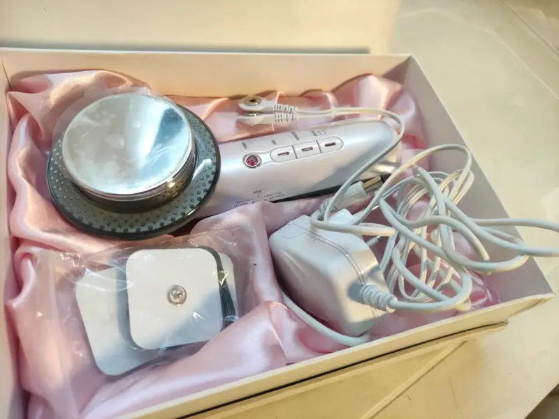 Masajeador ultrasónico anticelulitis con electroestimulación - 3