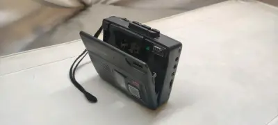 Grabadora de cassette Optimus VOX activada por voz - miniatura 4